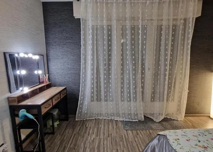 Lumineux Proche Du Centre Апартаменты